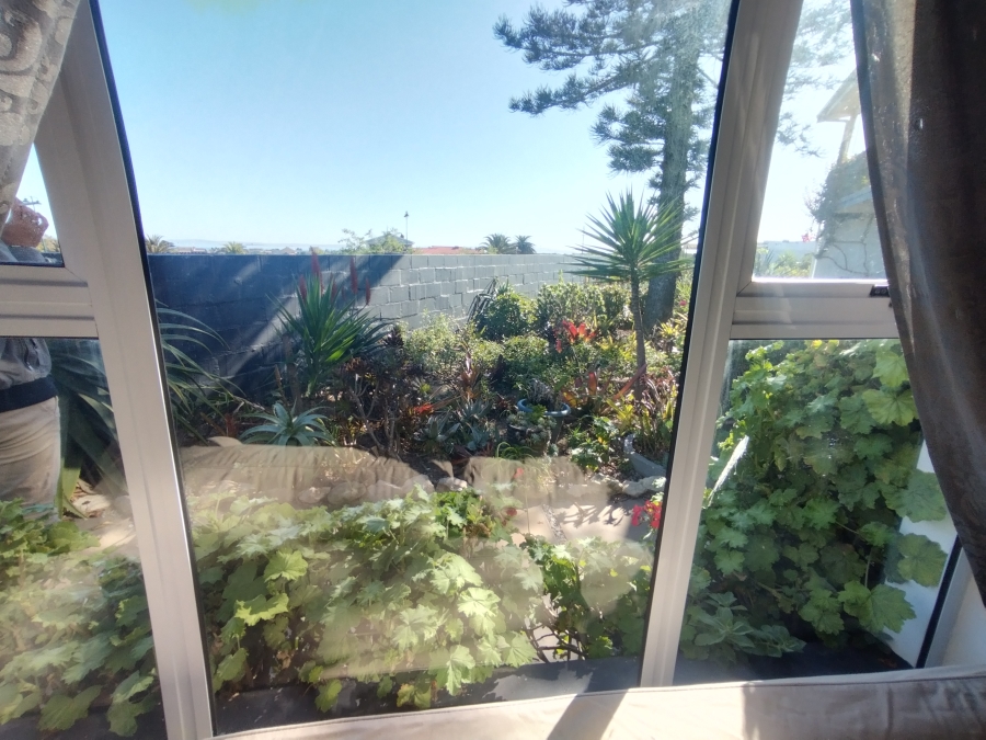 To Let 1 Bedroom Property for Rent in Villa Diamante Western Cape